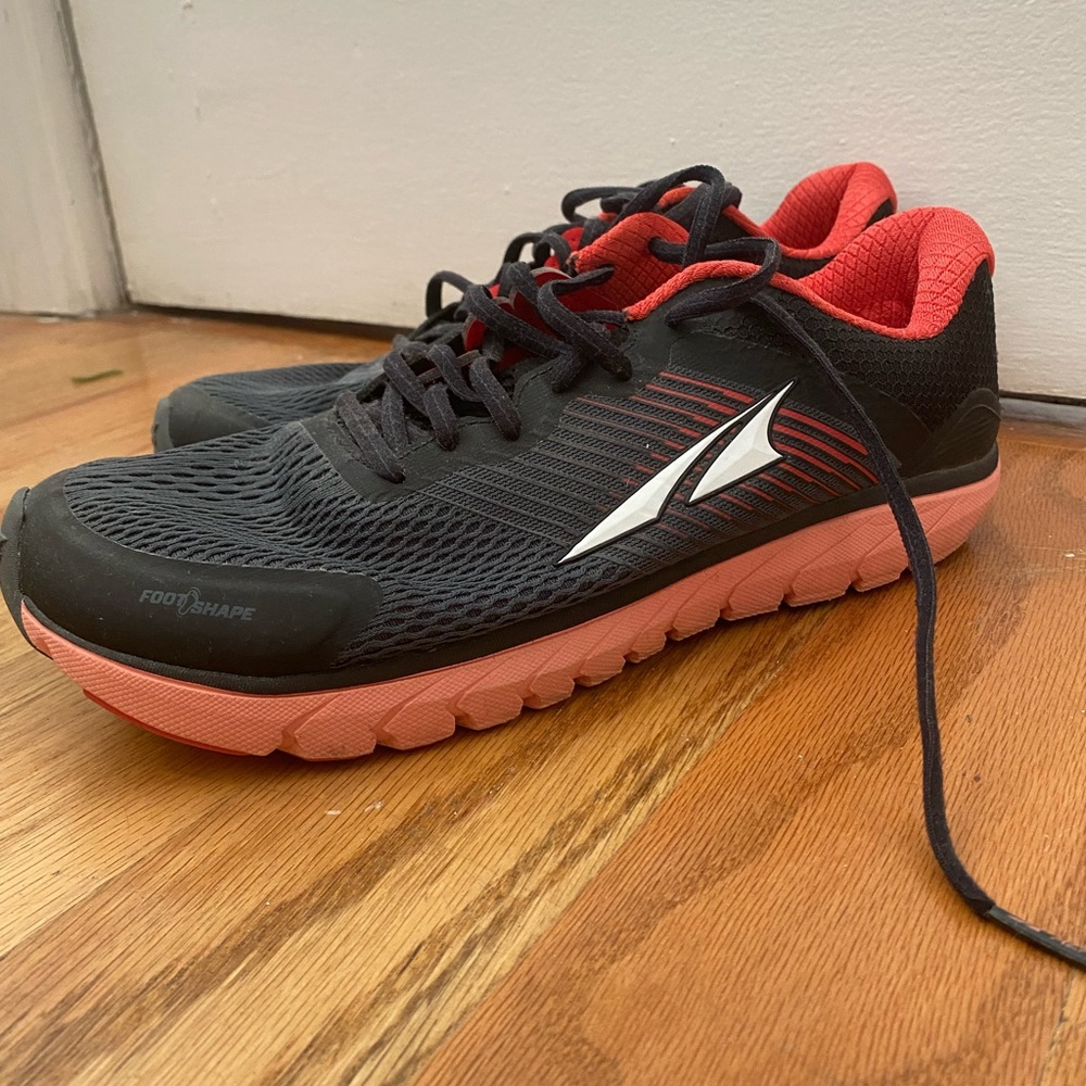 Women’s Altra Provision 4 Running Shoes